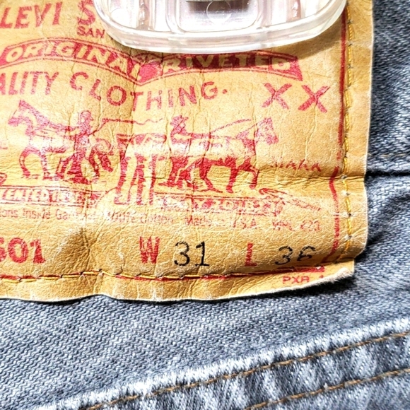 Levi's 501 Gray Denim Button Fly Cuff destroyed shorts custom 31 - Picture 7 of 8